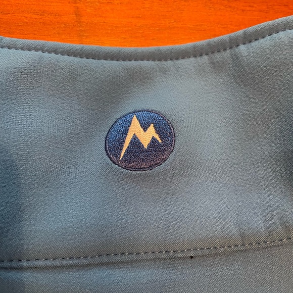 Medium Royal Blue nylon Marmot ski coat - Picture 12 of 13